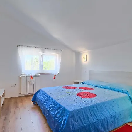 Majda By Interhome *